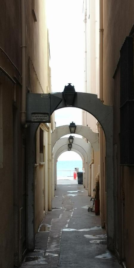 Joli Studio Dans Le Coeur De Menton Buitenkant foto